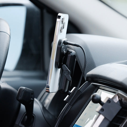 Ford Ranger | Everest 2015-2021 MagSafe-compatible Phone Mount