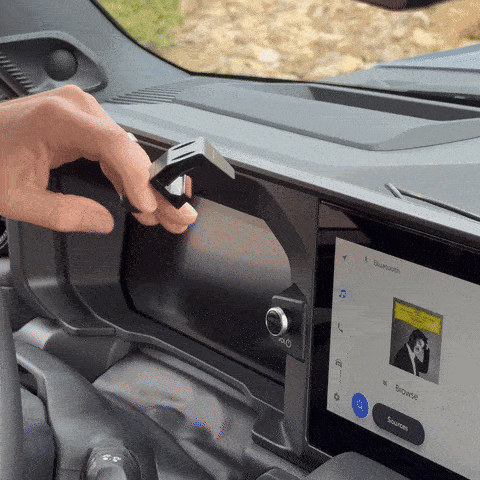 Toyota LandCruiser Prado 250 2024-2025 MagSafe-compatible Phone Mount