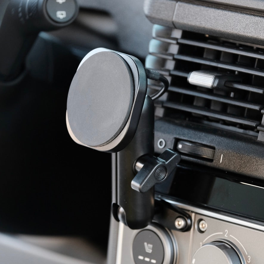 INEOS Grenadier 2022-2026 MagSafe-compatible Phone Mount