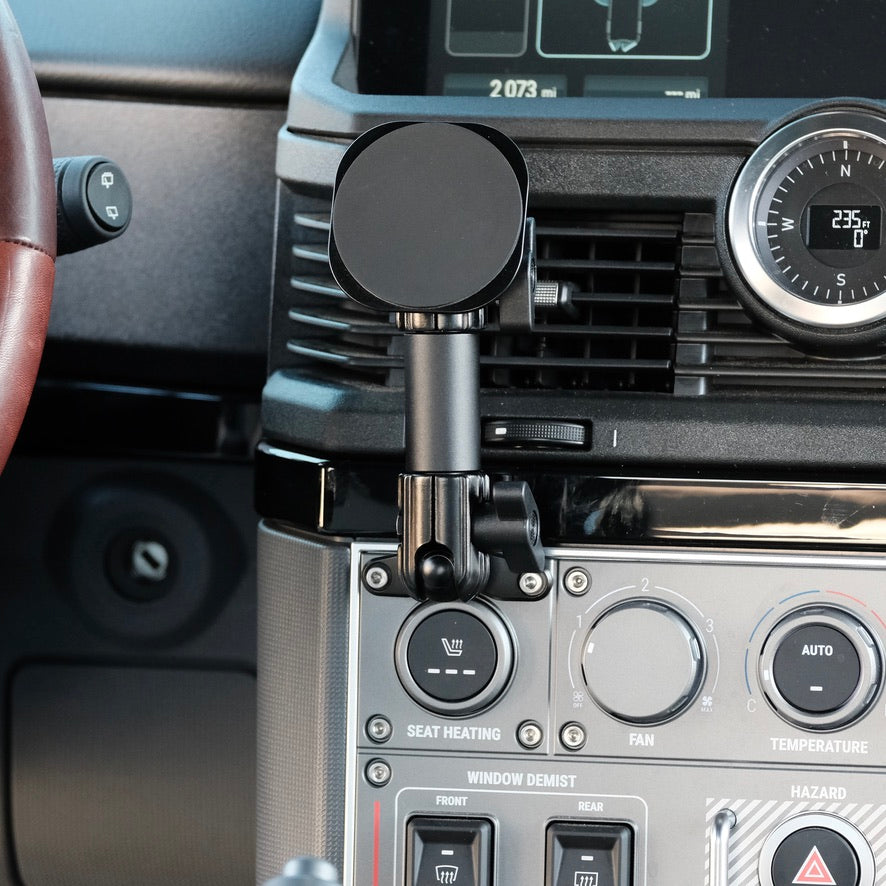 INEOS Grenadier 2022-2026 MagSafe-compatible Phone Mount