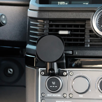 INEOS Grenadier 2022-2026 MagSafe-compatible Phone Mount