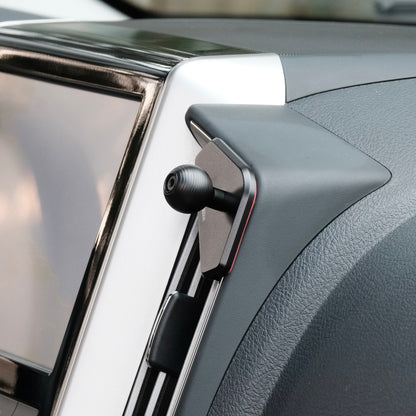 Image of Offroam Mounting Base installed securely in Toyota Land Cruiser 200 2016-2021. This premium all metal phone mounting base installs easily without drilling or glue. Perfect placement without blocking screens, driver view, or air flow.