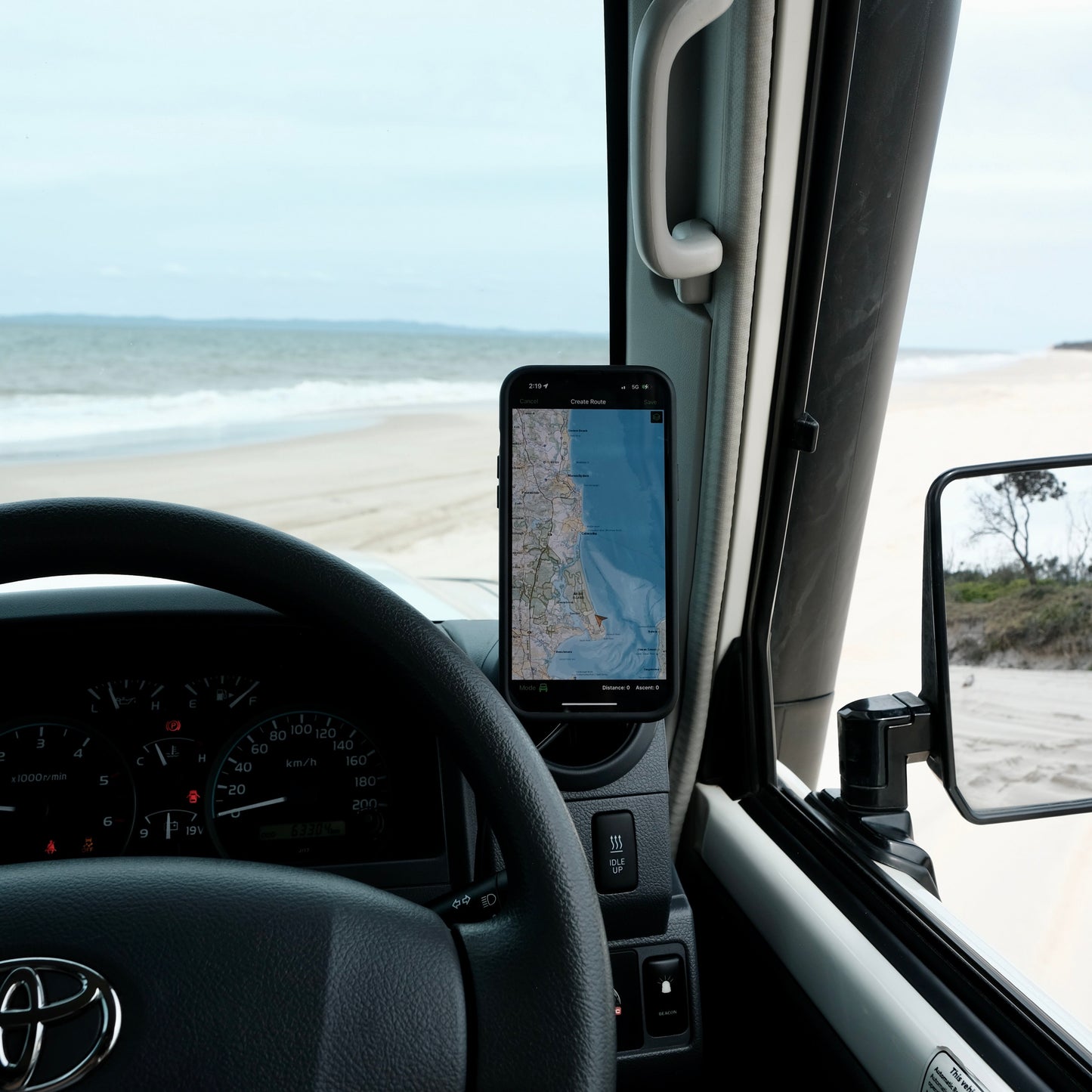 Phone Mount Kit - Toyota LandCruiser 70 (2007 - Current) - Offroam